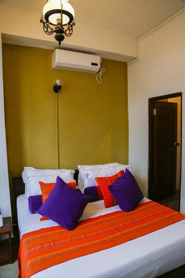 Dumbara Peak Residence Kandy Esterno foto