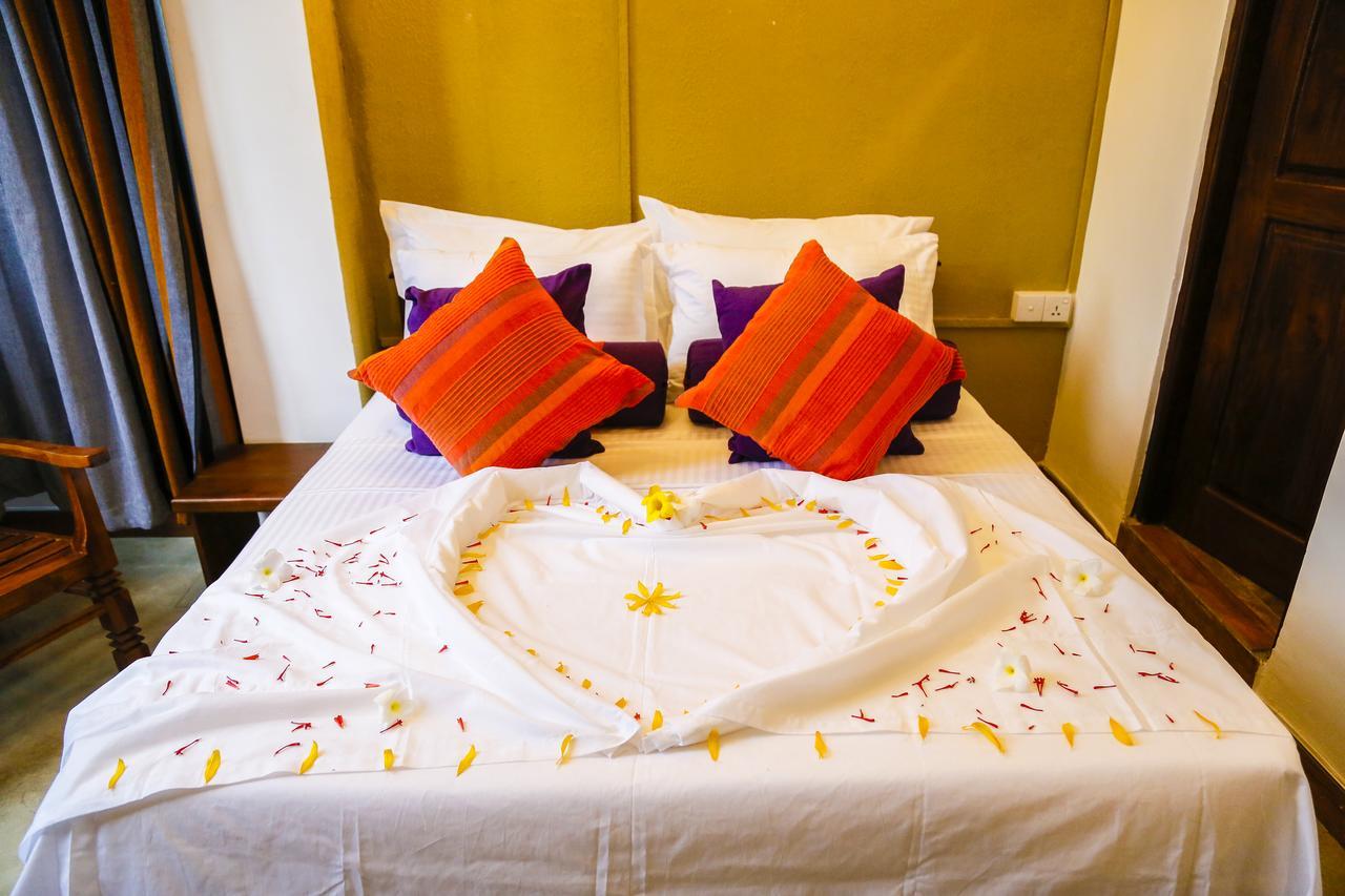 Dumbara Peak Residence Kandy Esterno foto